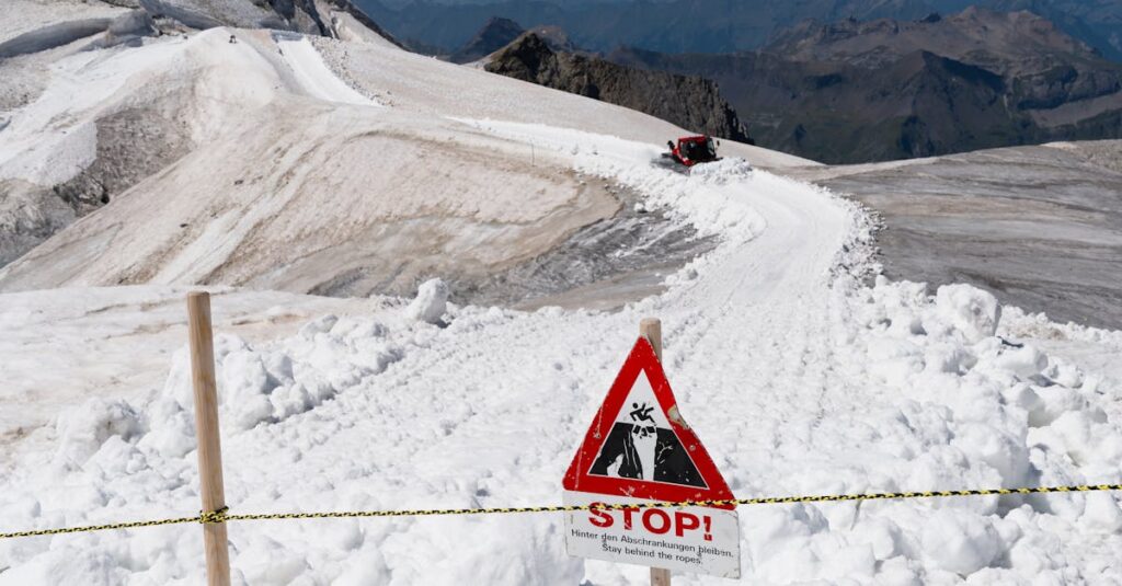 ski-resort-avalanche