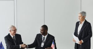 Illustration de Tensions Algéro-Françaises : L'affaire Amir DZ Persiste Algerian-French-diplomacy