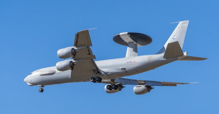 Destroyed-E-3-Sentry-military-aircraft