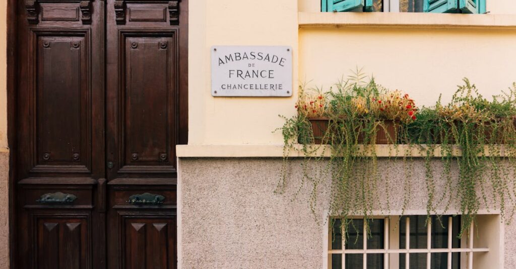 Illustration de Affaire Epstein : Un diplomate français, lié à Engie, éjecté après le scandale Diplomat-scandal-Jeffrey-Epstein