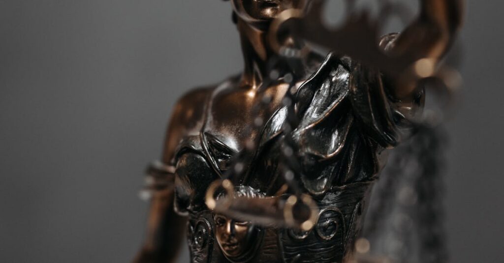 court-justice-scales