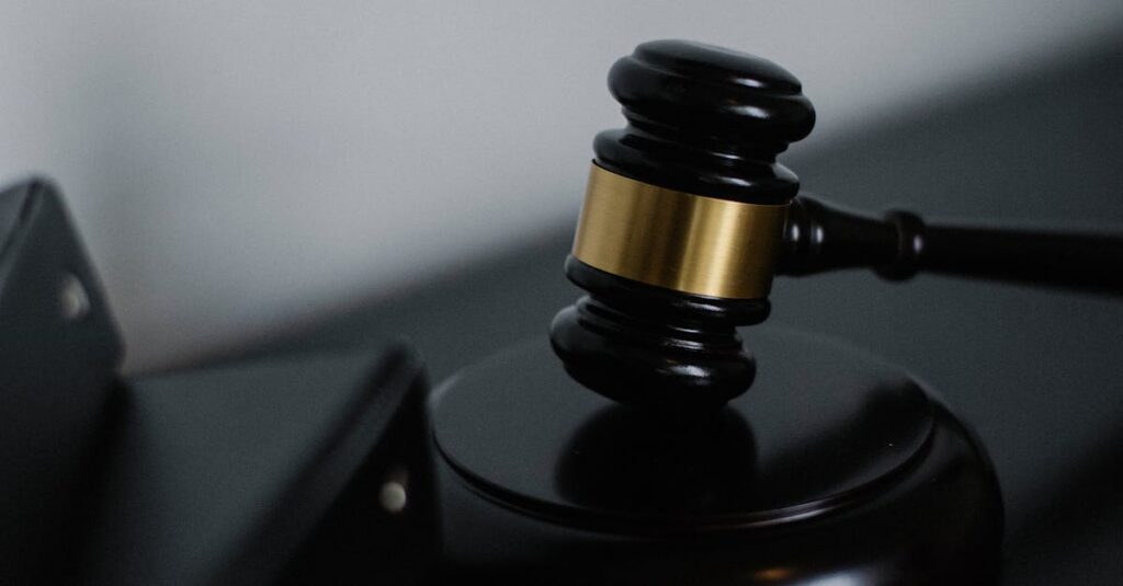 courtroom-justice-drama