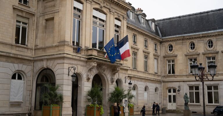 French-minister-mystery-death