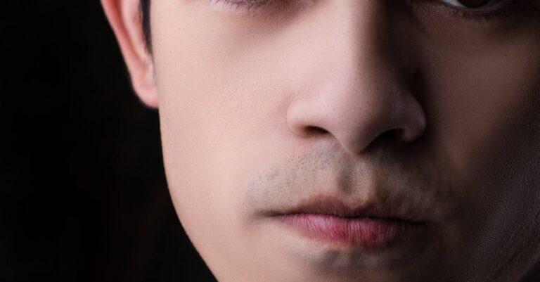 Volodymyr-Zelensky-serious-expression