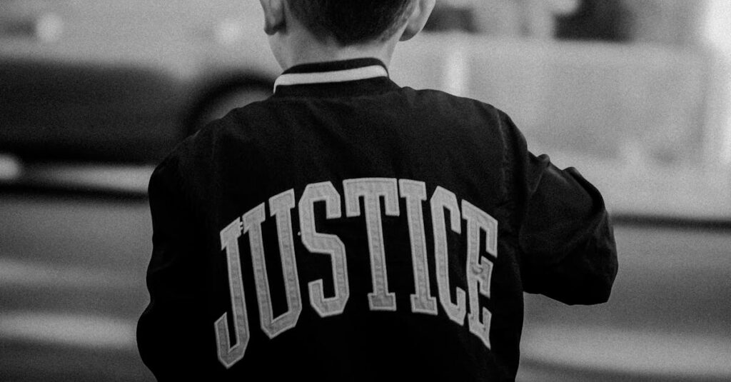 Illustration de Imprescriptibilité des crimes sur mineurs : fausse promesse ? child-abuse-justice