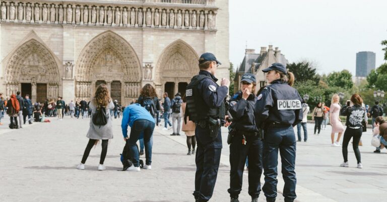 Paris-police-rejection