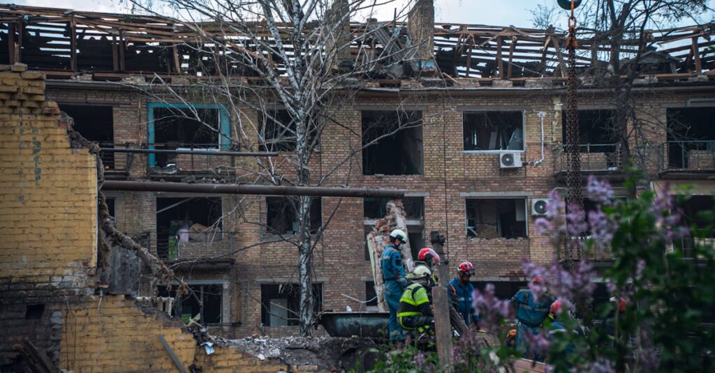 Ukrainian-city-destroyed-warzone