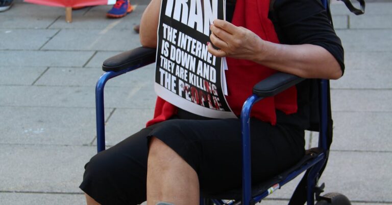 Iran-repression-protest