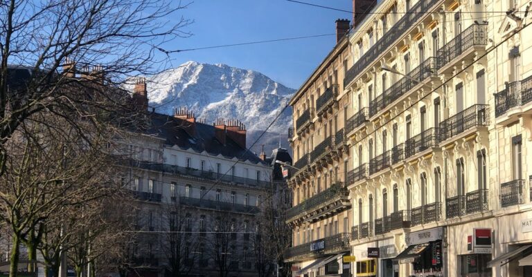 grenoble-school-shooting-terror