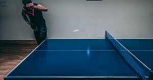 Table-tennis-players-intense-match