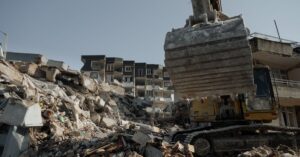 Illustration de Catastrophes technologiques : la menace ignorée Technological-collapse-global