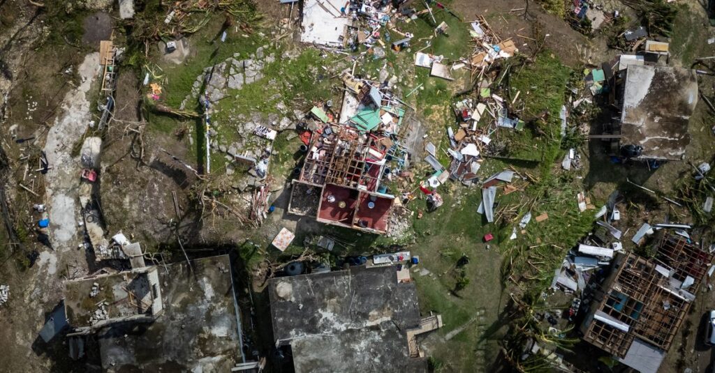 Illustration de Typhon Noul : Chaos et Dévastation en Chine du Sud Typhoon-Noul-China-devastation