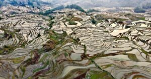 Illustration de Catastrophe en Chine : Des campeurs emportés par un torrent meurtrier china-mountain-flood
