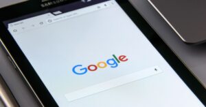 Illustration de Extensions de navigateur : un danger insoupçonné pour votre navigation web-browser-extensions-risks