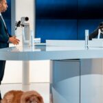 Gerald-Darmanin-Edouard-Philippe-discussion