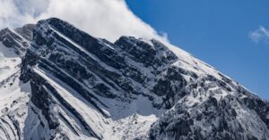Nirmal-Purja-avalanche-Broad-Peak