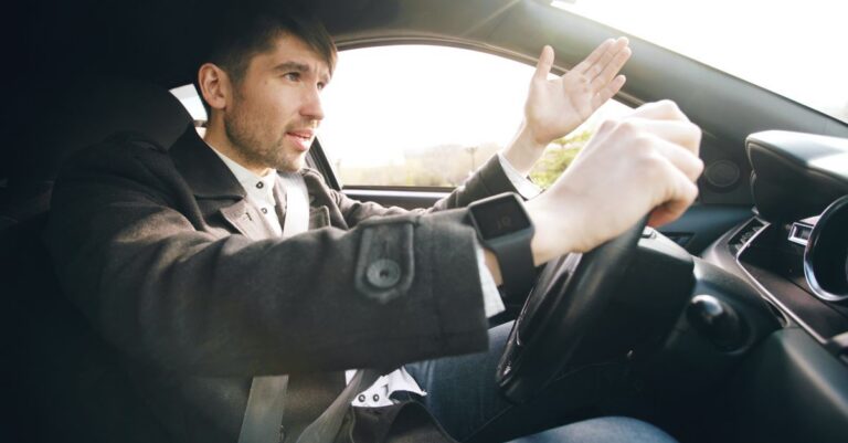 Illustration de L'échec cuisant des systèmes de navigation en ligne frustrated-driver-navigation