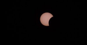 Illustration de Éclipse solaire: l'échec criant de la prévention solar-eclipse-protection-failure